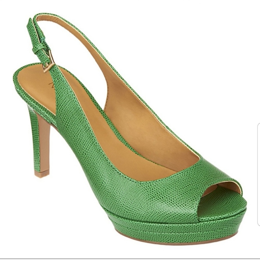 Nine West green strappy heels